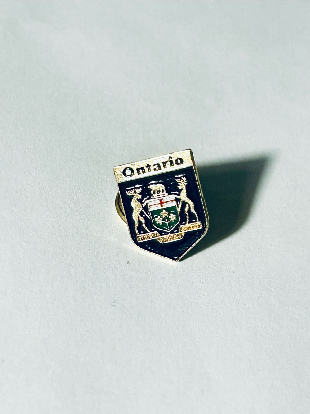Ontario Province Canada Coat of Arms Lapel Pin
